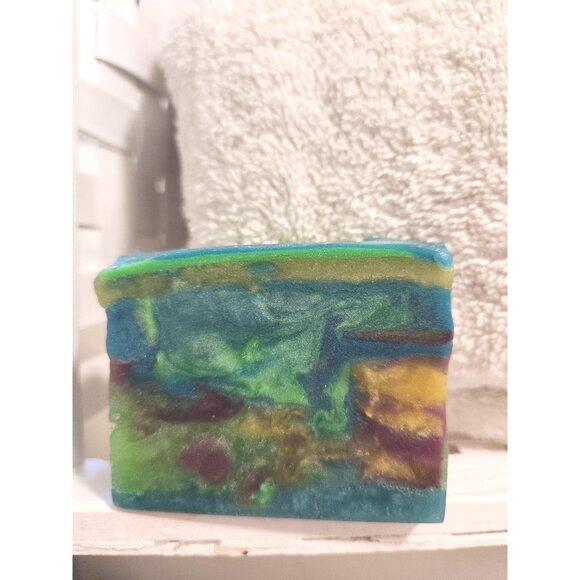 Handmade Lime Glycerin Soap Bar – Decorative Art Soap Gift, Natural Scented - Picture 9 of 10